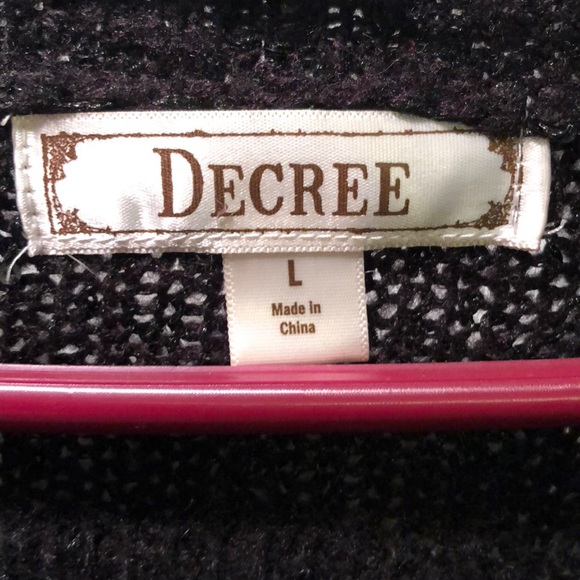 Black sweater with sheer back and some sparkle - Picture 7 of 7